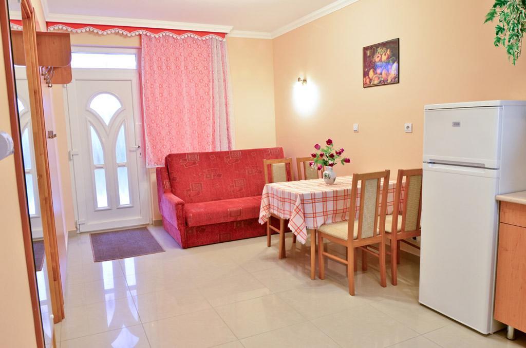 Holiday Home Rose Гайдусобосло Екстер'єр фото